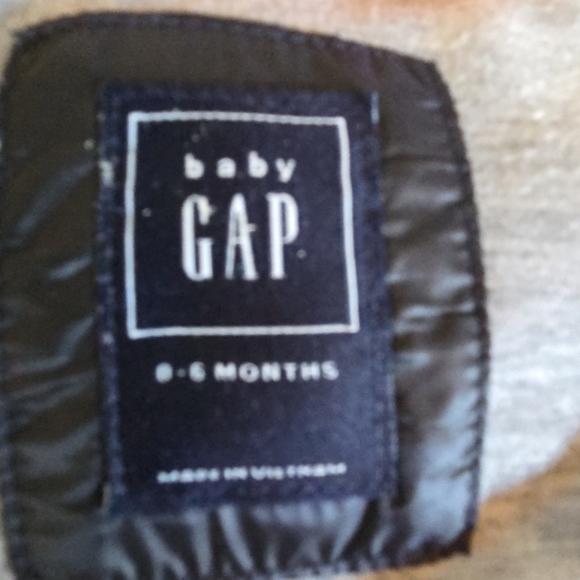 Baby Gap Puffer Vest 0-6 Months - Picture 5 of 6